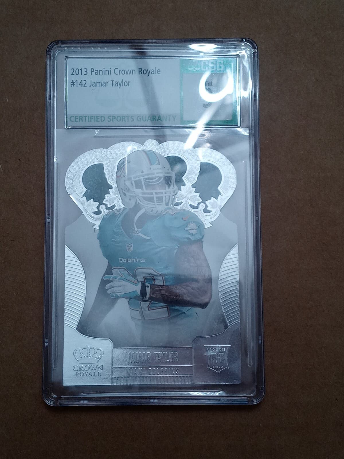 Jamar Taylor Panini Crown Royale #142 Purple Die-Cut Crown