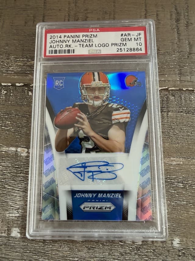 Johnny Manziel Panini Prizm Autograph Rookies #ARJF Team Logo Prizm