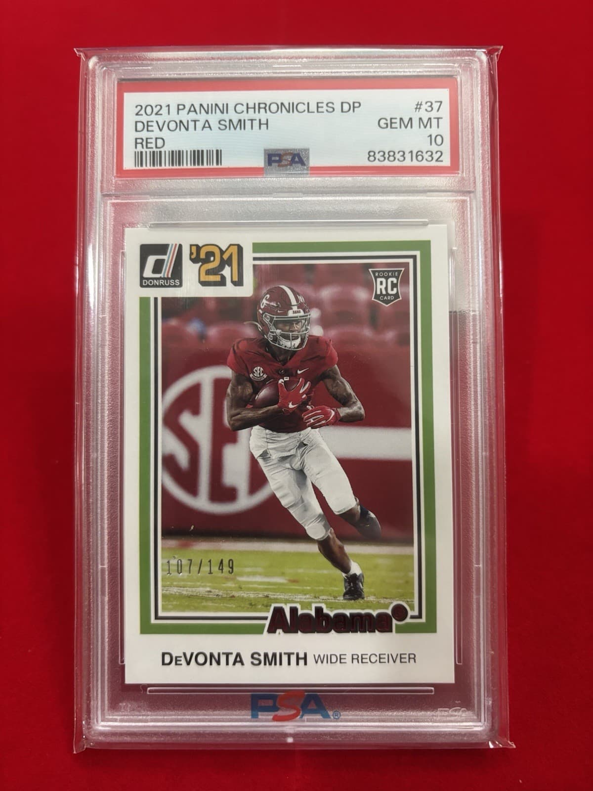 DeVonta Smith Panini Chronicles Draft Picks #37 Red