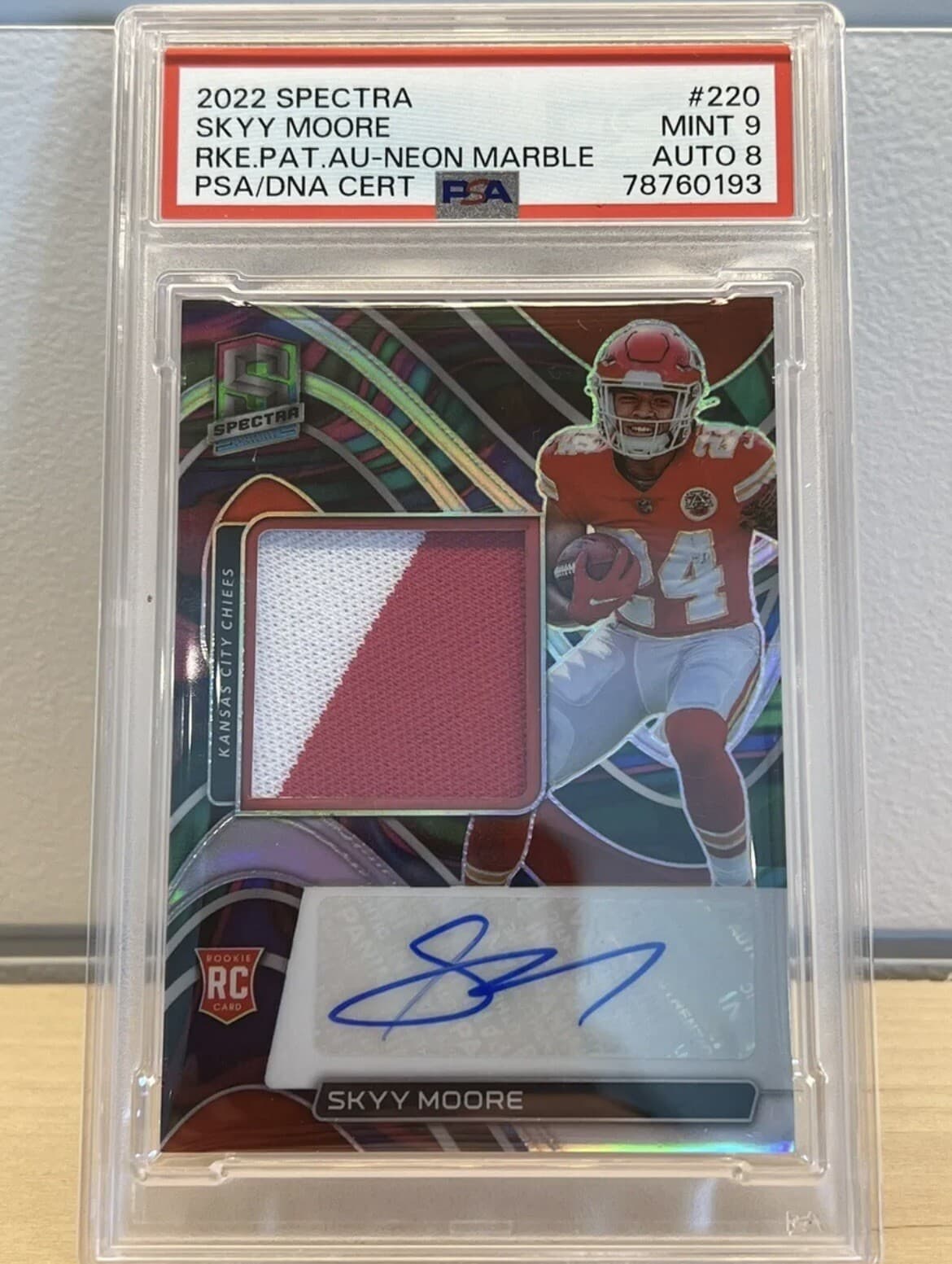 Skyy Moore Panini Spectra Radiant Rookie Patch Signatures #RADSMO Neon Marble