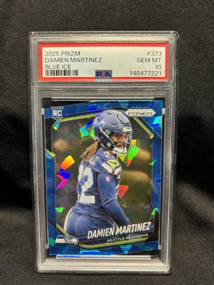 Damien Martinez card image