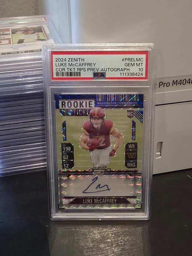 Luke McCaffrey Panini Zenith Contenders Optic Rookie Ticket Rps Preview Autographs #PRELMC Blue