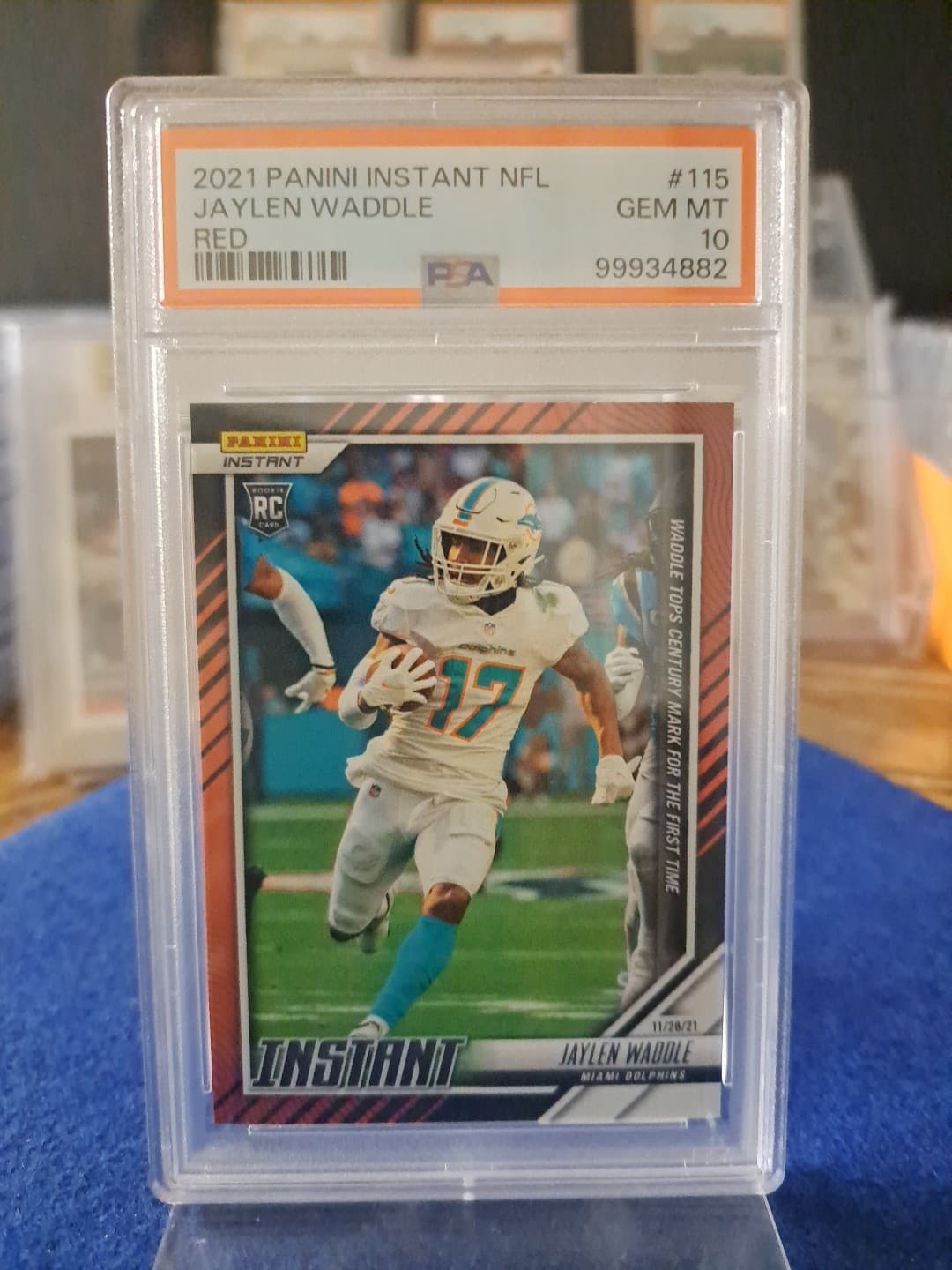 Jaylen Waddle Panini Instant NFL #115 Base