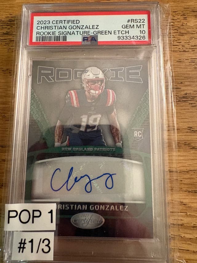 Christian Gonzalez Panini Certified Rookie Signatures #RS22 Green Etch