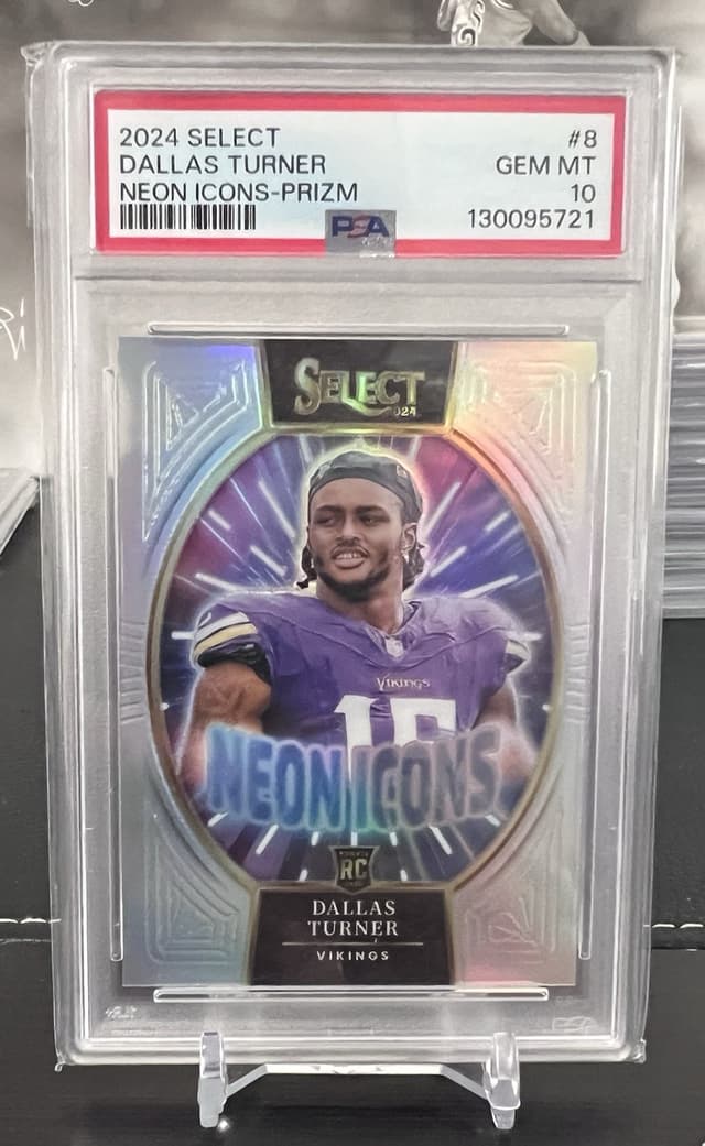 Dallas Turner Panini Select Neon Icons #8 Prizm