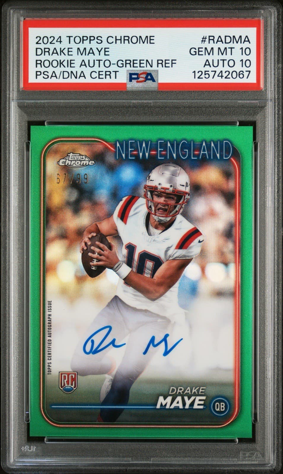 Drake Maye Topps Chrome Rookie Autographs Variations #RADMA Green Refractor