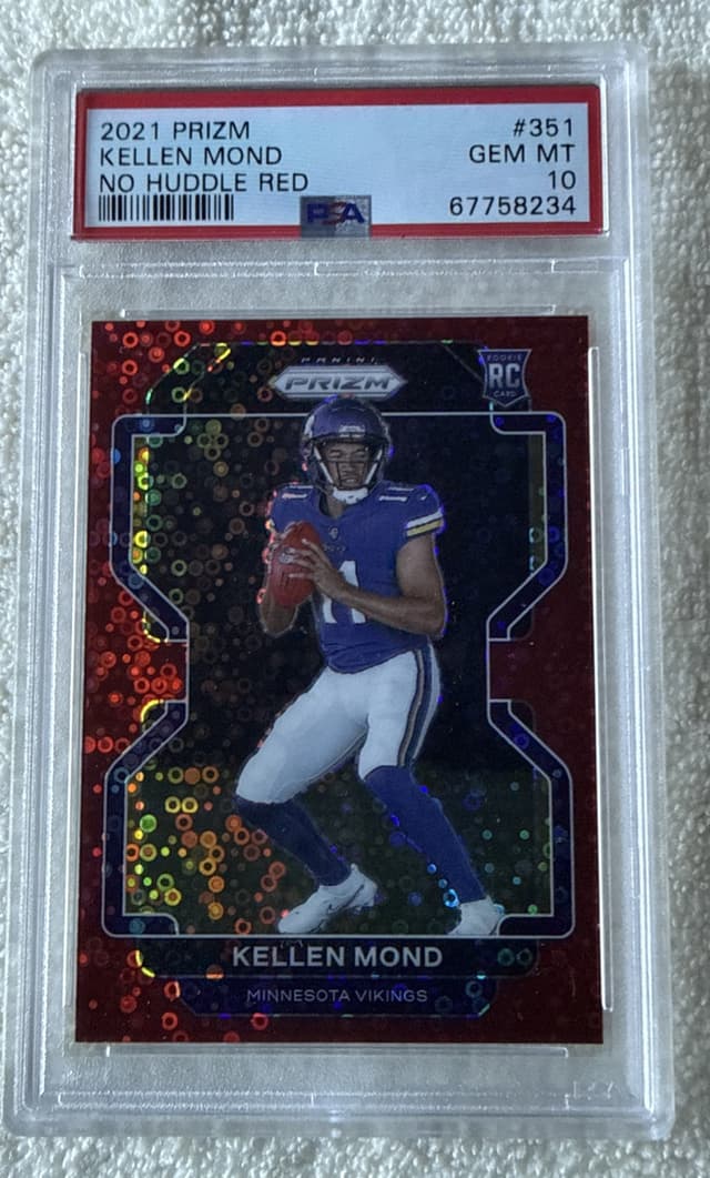 Kellen Mond Panini Prizm #351 No Huddle Red