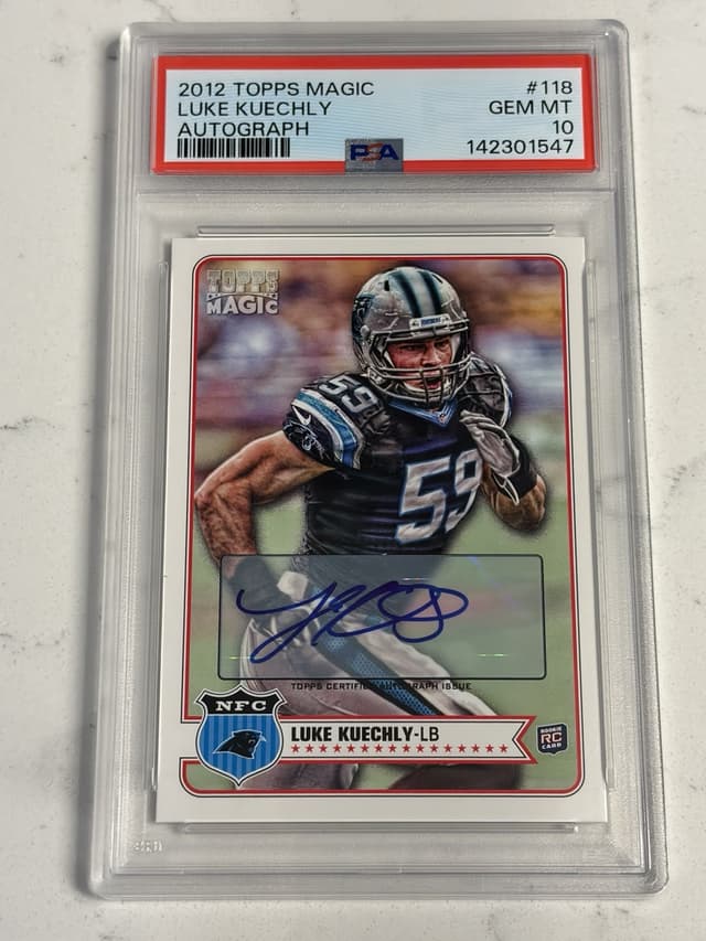 Luke Kuechly Topps Magic #118 Autograph