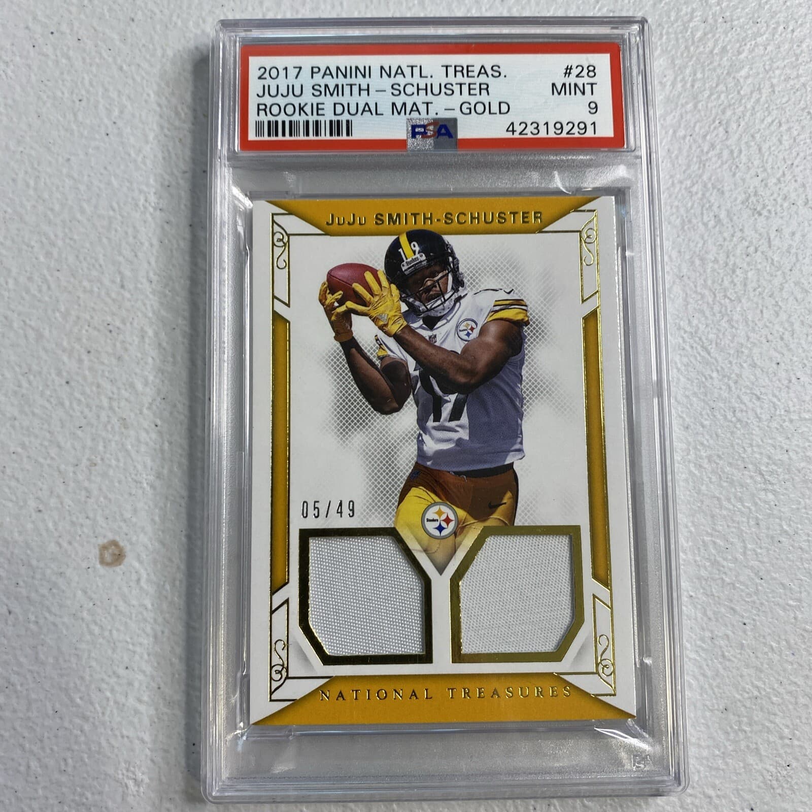 JuJu Smith-Schuster Panini National Treasures Rookie Dual Materials #28 Gold