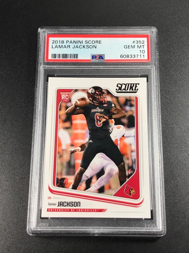 Lamar Jackson Panini Score #352 Base
