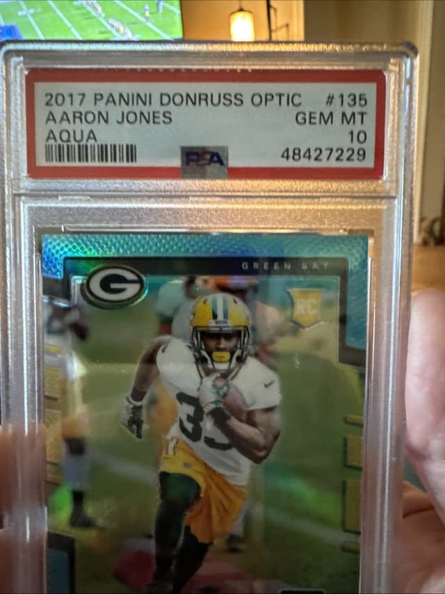 Aaron Jones Panini Donruss Optic #135 Aqua