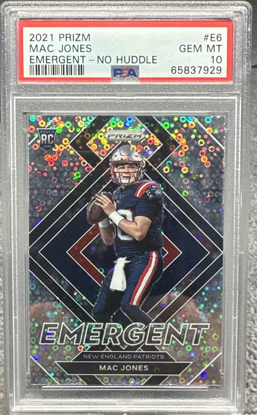 Mac Jones Panini Prizm Emergent #E6 No Huddle