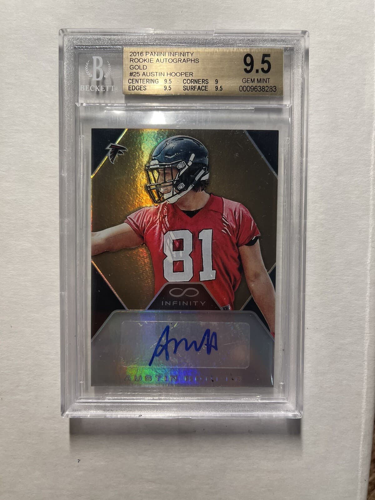 Austin Hooper Panini Impeccable #148 Autograph-Gold