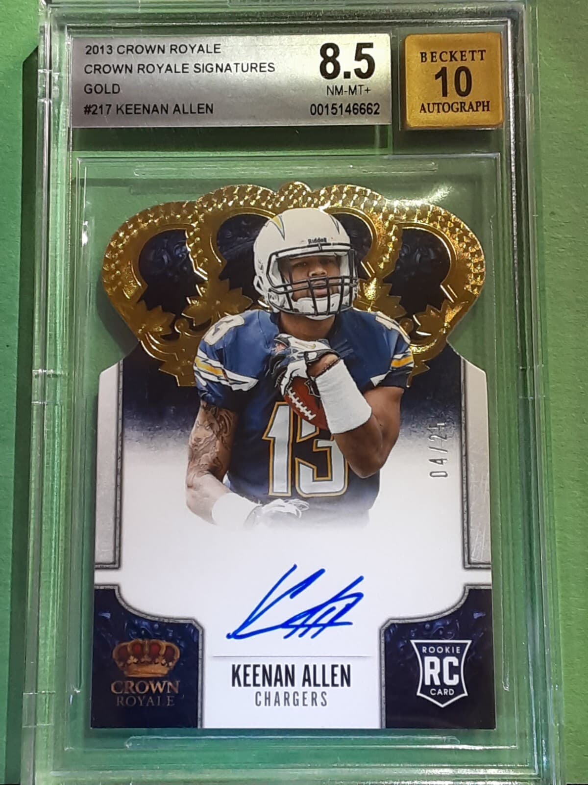 Keenan Allen Panini Crown Royale #217 Jersey Autograph-Gold