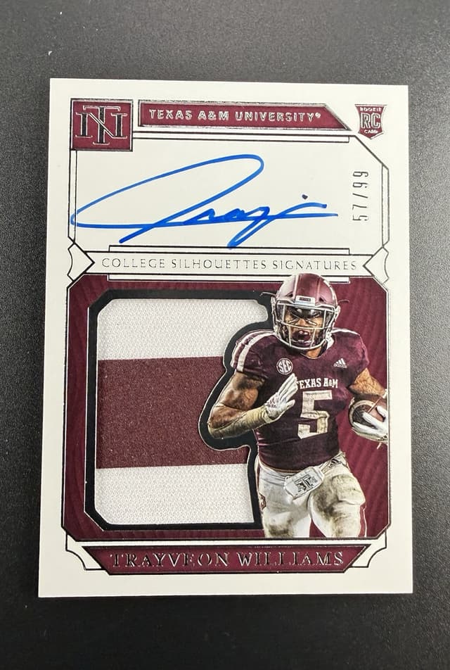 Trayveon Williams Panini National Treasures Collegiate #115 Rookie Autograph