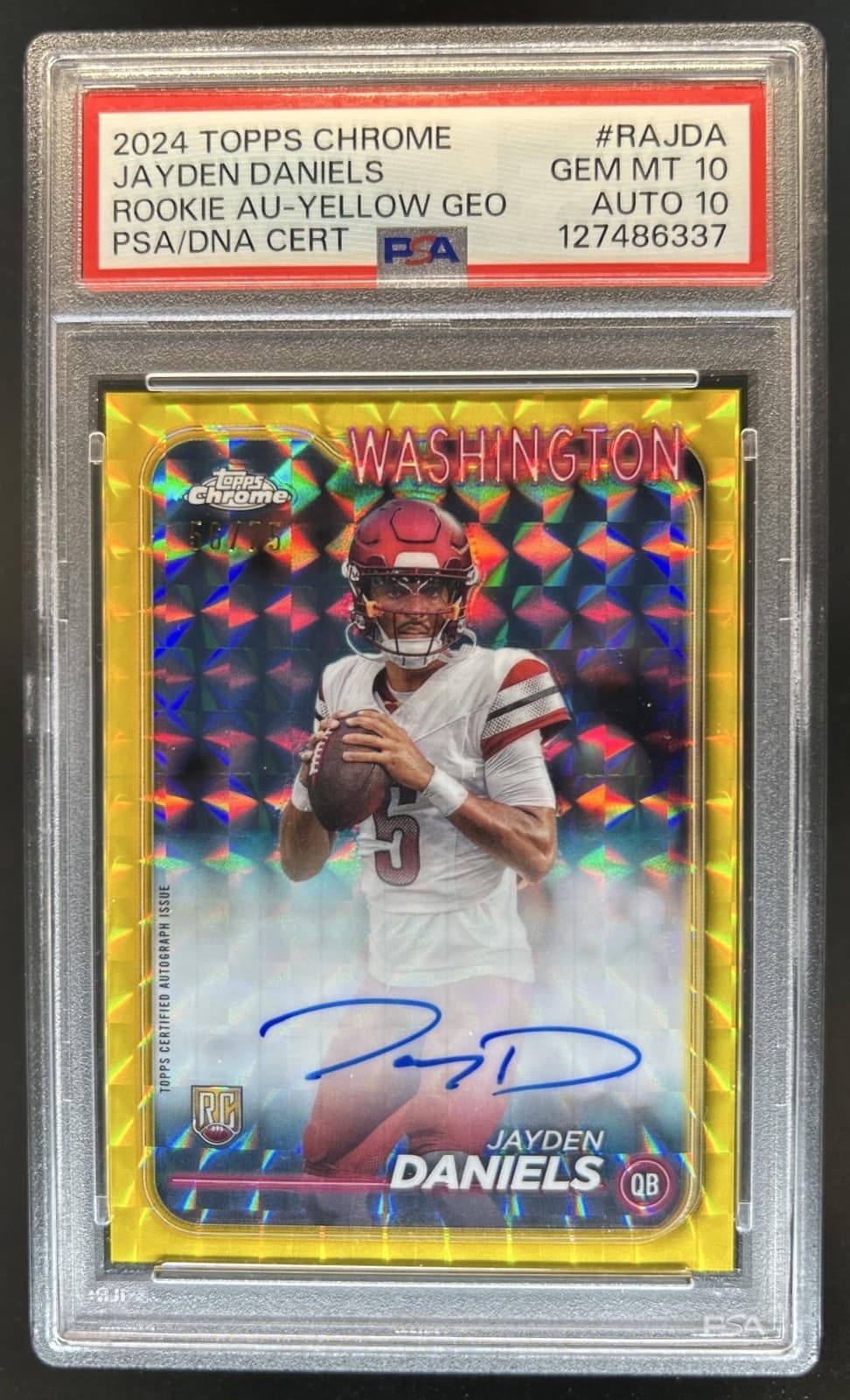Jayden Daniels Topps Chrome Rookie Autographs Variations #RAJDA Yellow Geometric