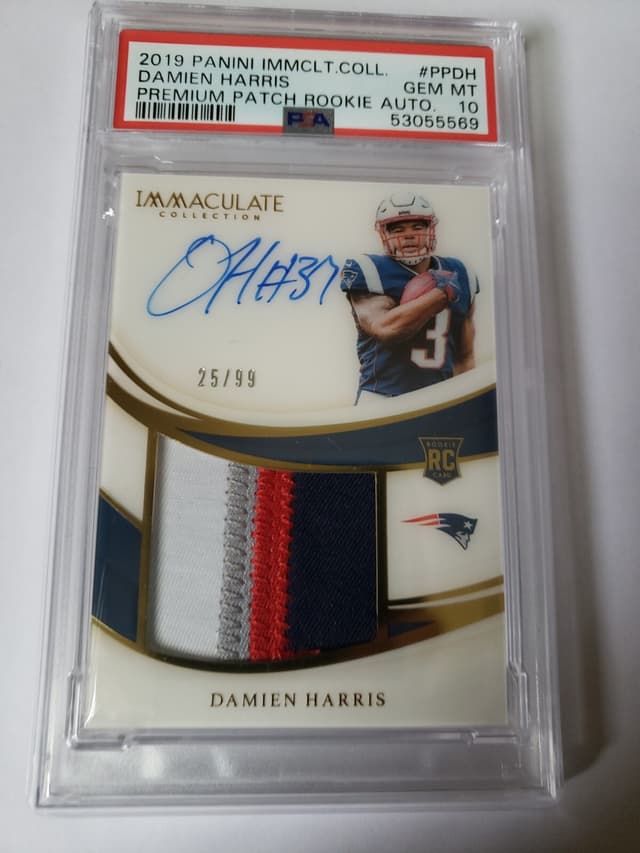 Damien Harris Panini Immaculate Collection Premium Patch Rookie Autographs #PPDH Base