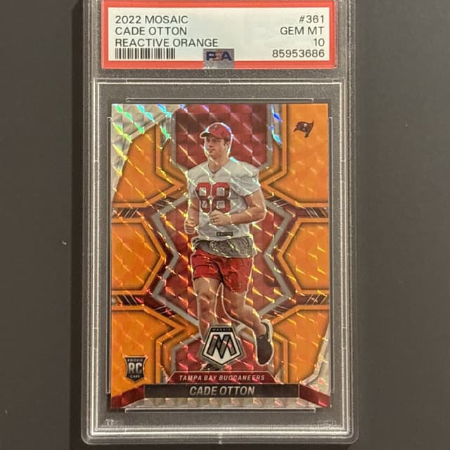 Cade Otton Panini Mosaic #361 Reactive Orange