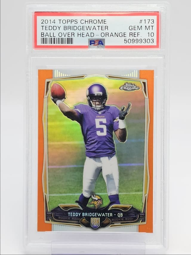Teddy Bridgewater Topps Chrome #173 Ball Over Head-Orange Refractor