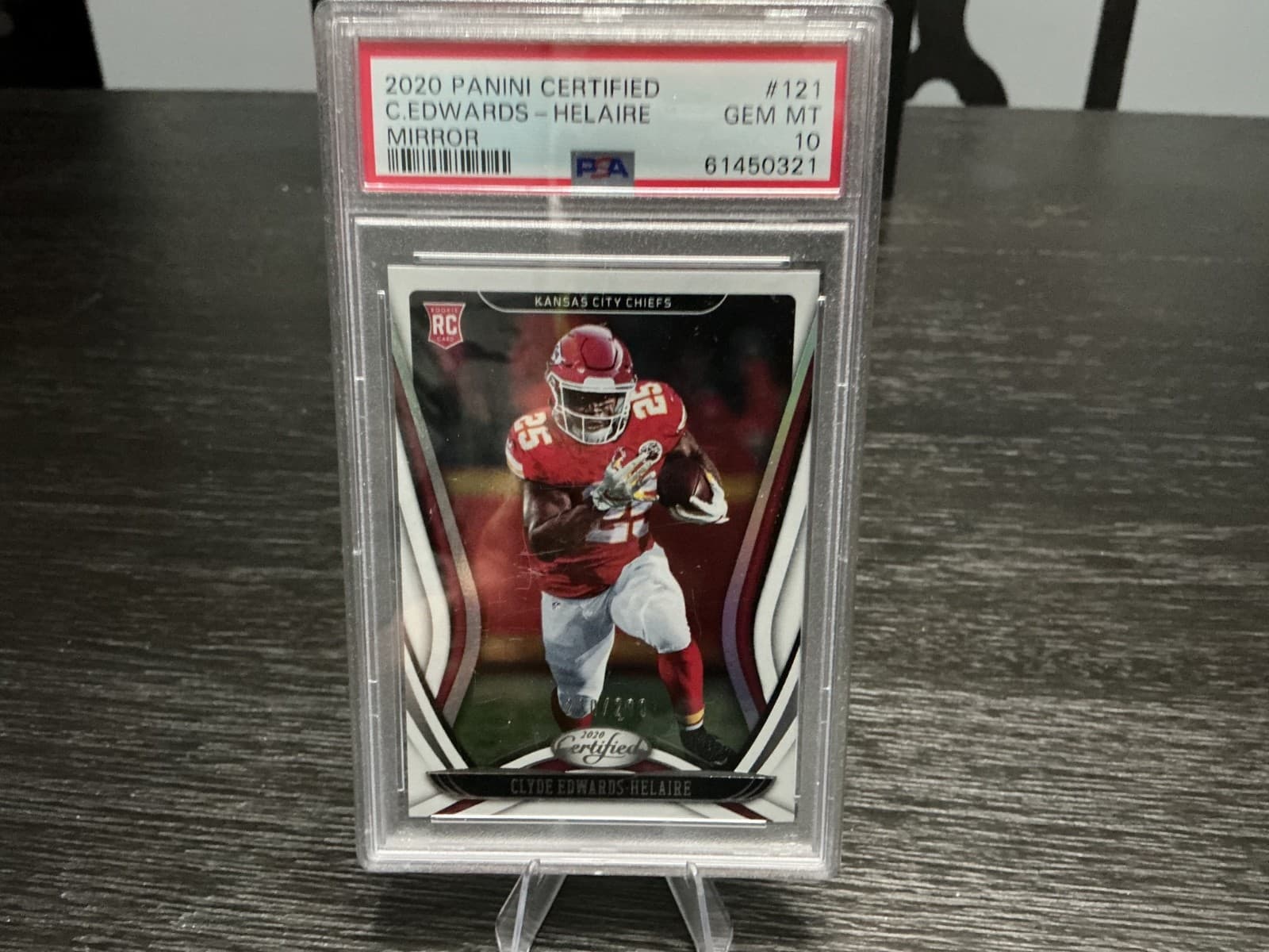 Clyde Edwards-Helaire Panini Certified #121 Base