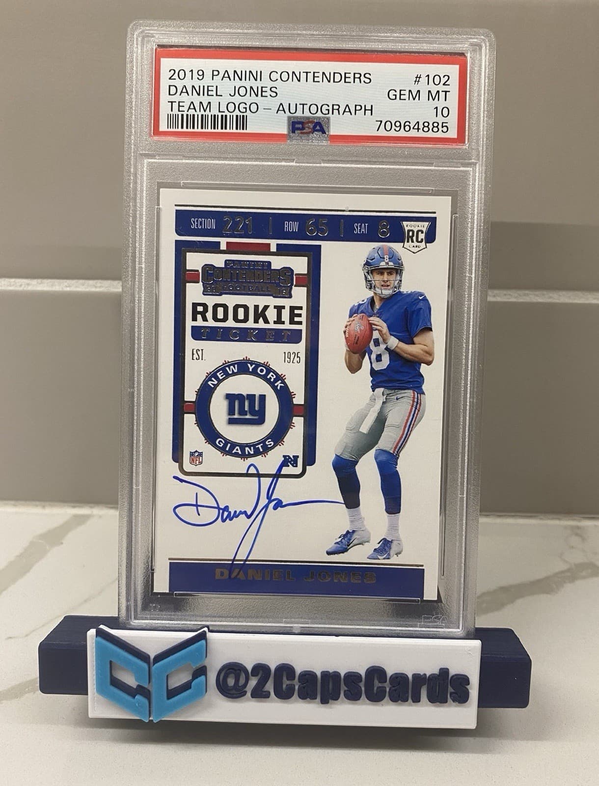 Daniel Jones Panini Contenders #102 Autograph