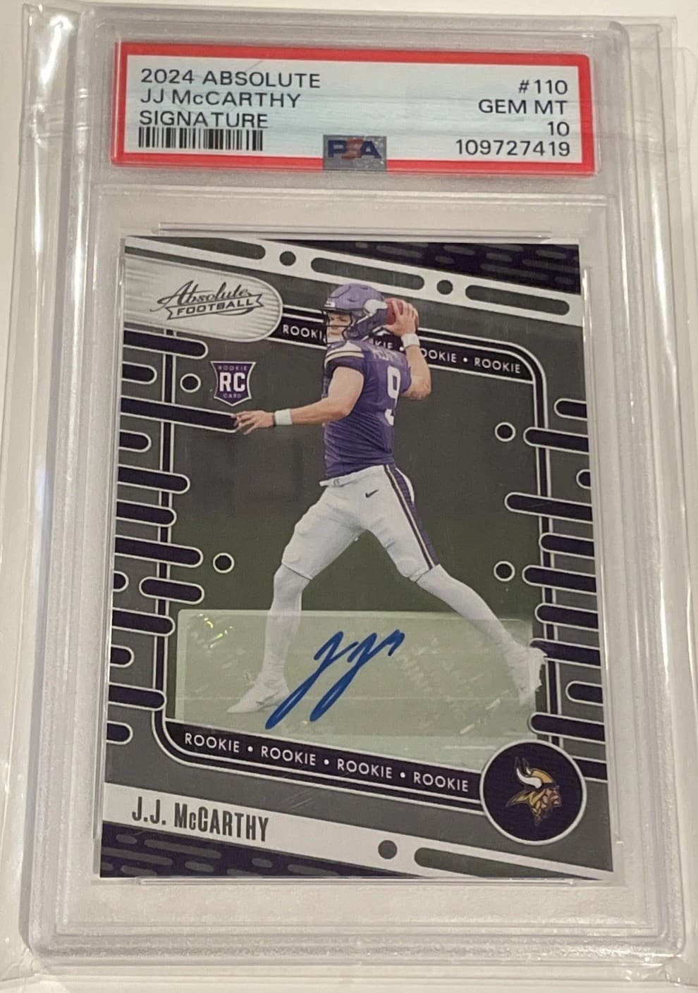 J.J. McCarthy Panini Absolute #110 Signature