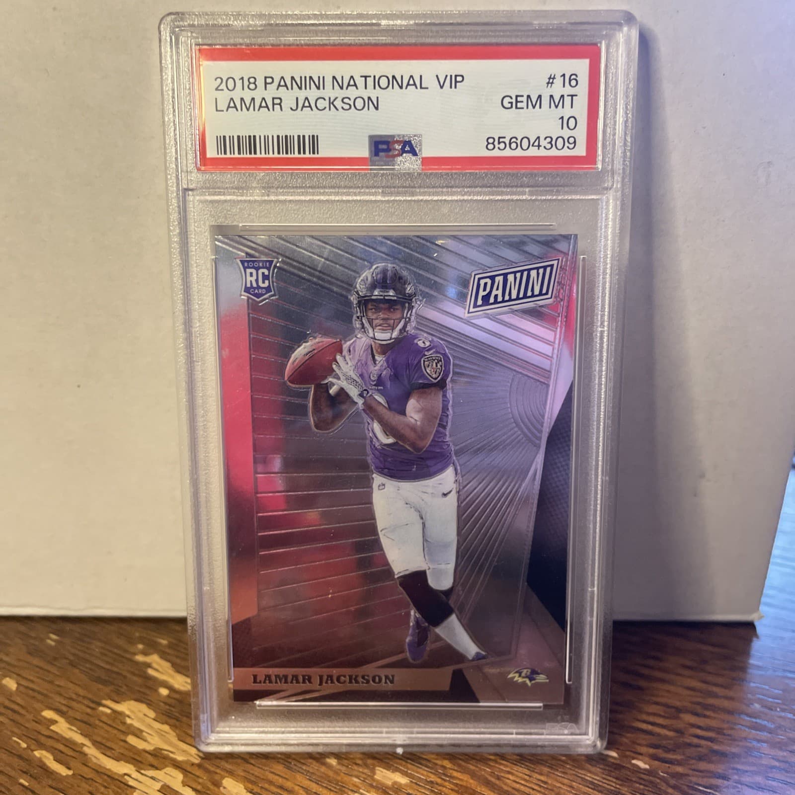 Lamar Jackson Panini One #16 Autograph-Gold