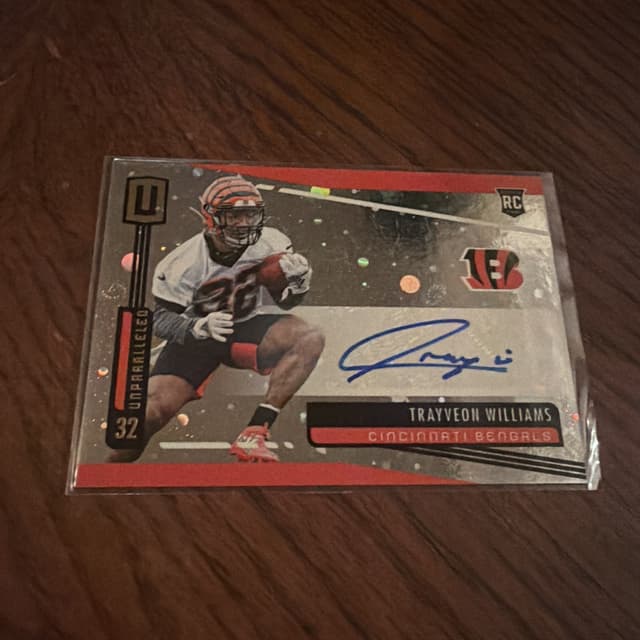 Trayveon Williams Panini Unparalleled #238 Autograph-Cosmos